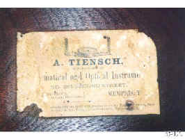 tienschlabel.jpg (23453 bytes)